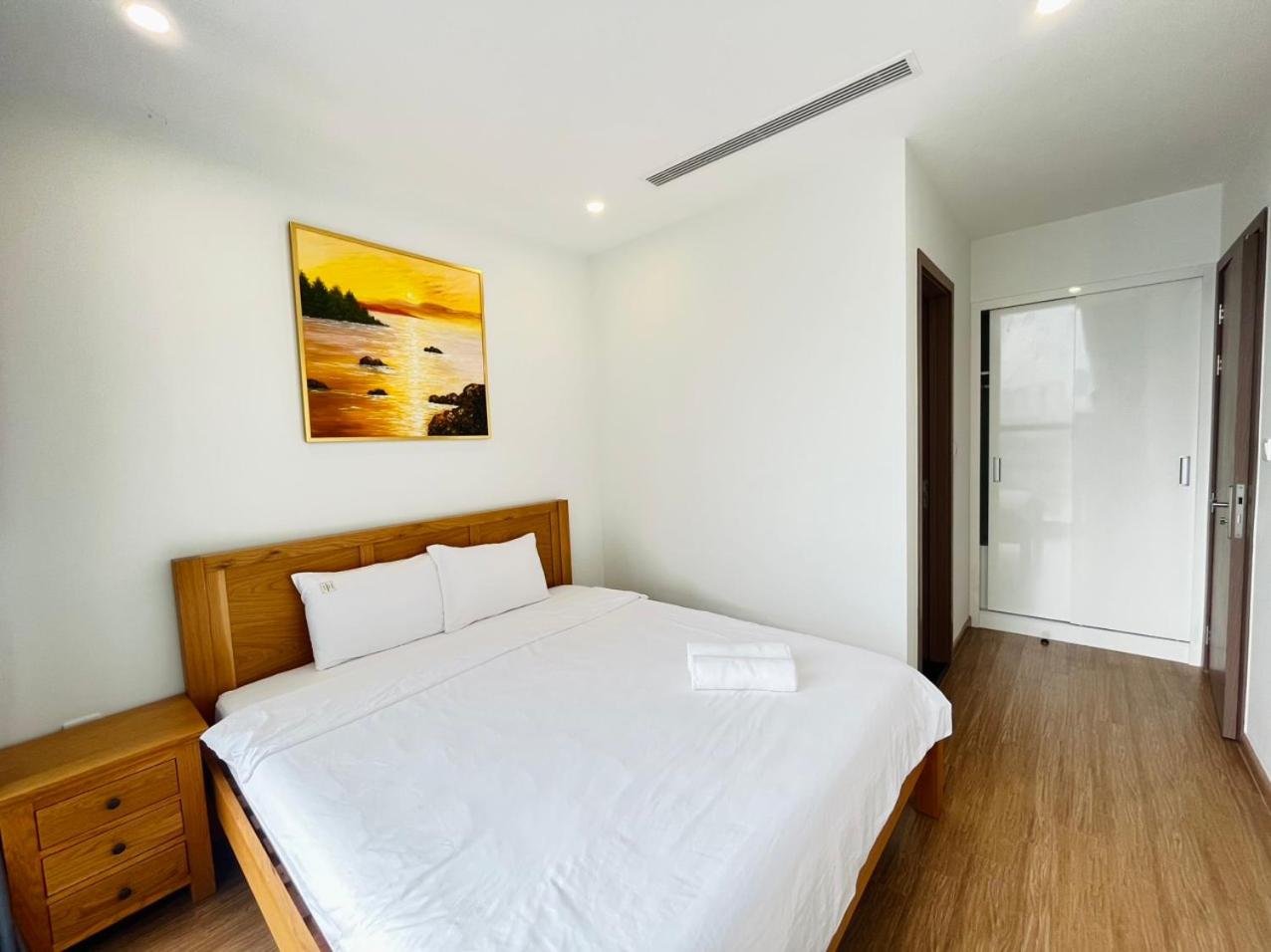 Vinhomes Skylake - 1,2,3 Beds Apartment - Fullhouse/ Spacious