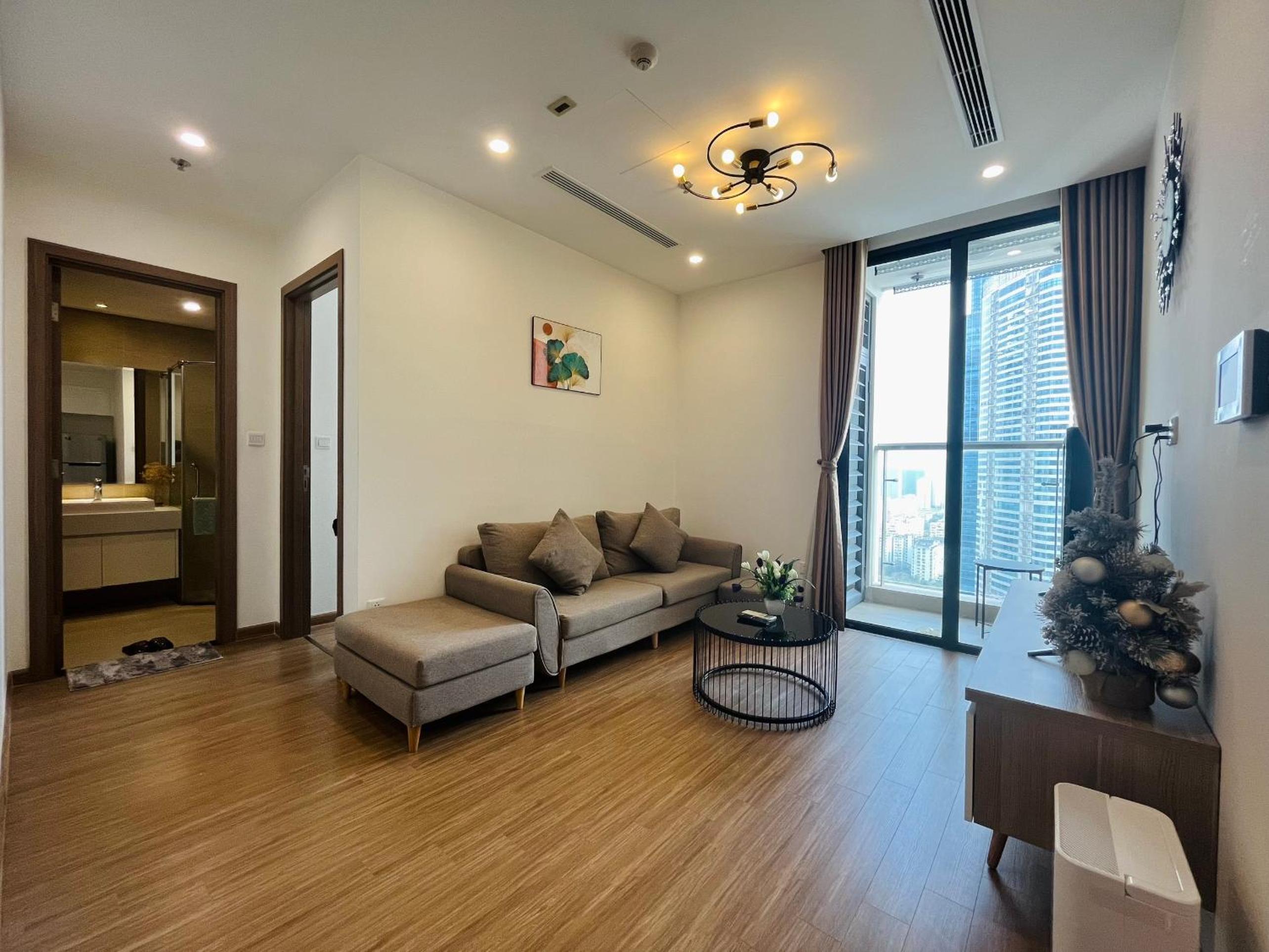 Vinhomes Skylake - 1,2,3 Beds Apartment - Fullhouse/ Spacious