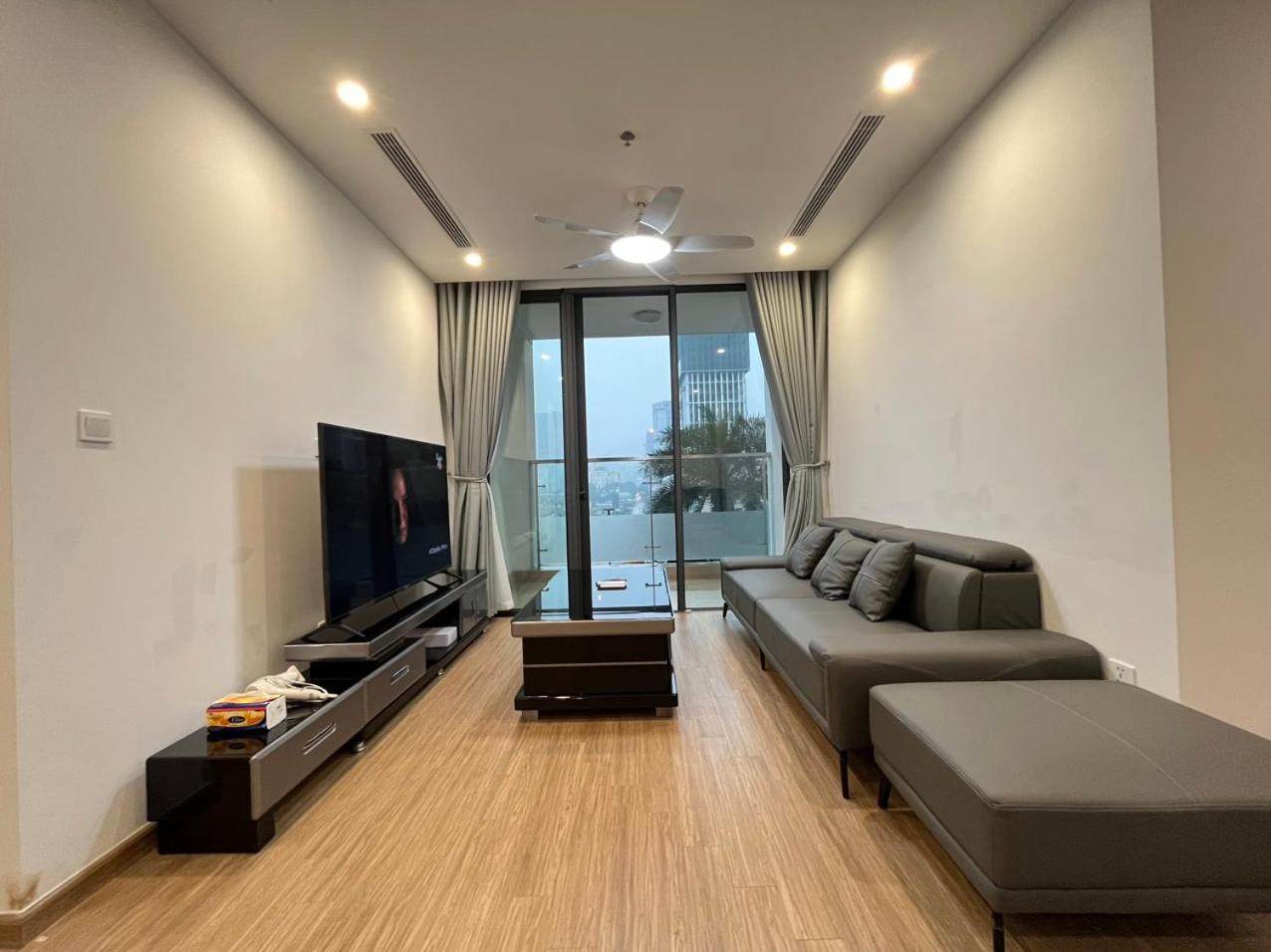 Vinhomes Skylake - 1,2,3 Beds Apartment - Fullhouse/ Spacious