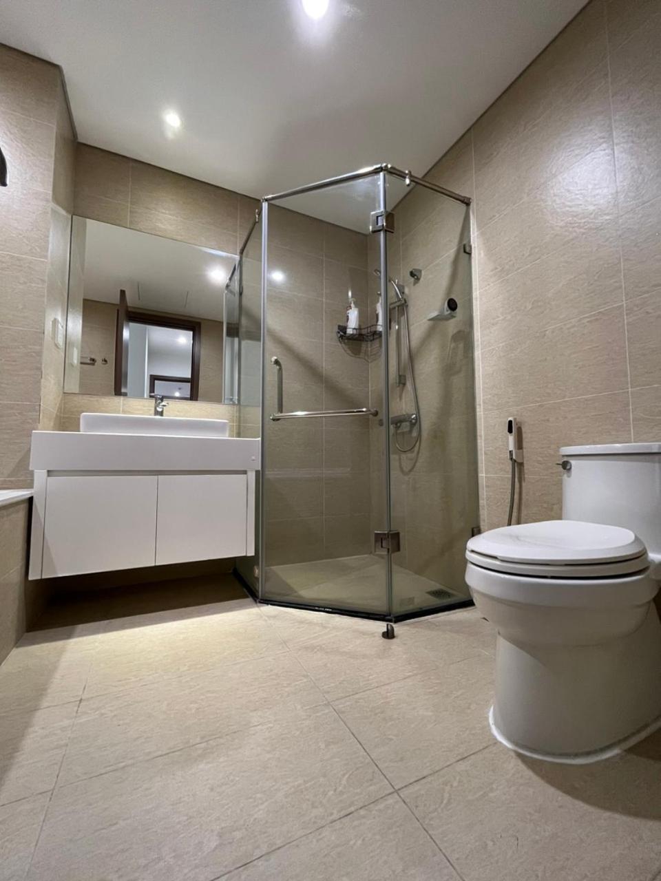 Vinhomes Skylake - 1,2,3 Beds Apartment - Fullhouse/ Spacious