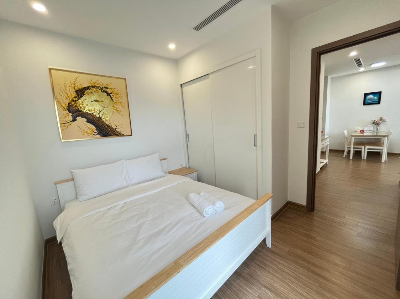 Vinhomes Skylake - 1,2,3 Beds Apartment - Fullhouse/ Spacious