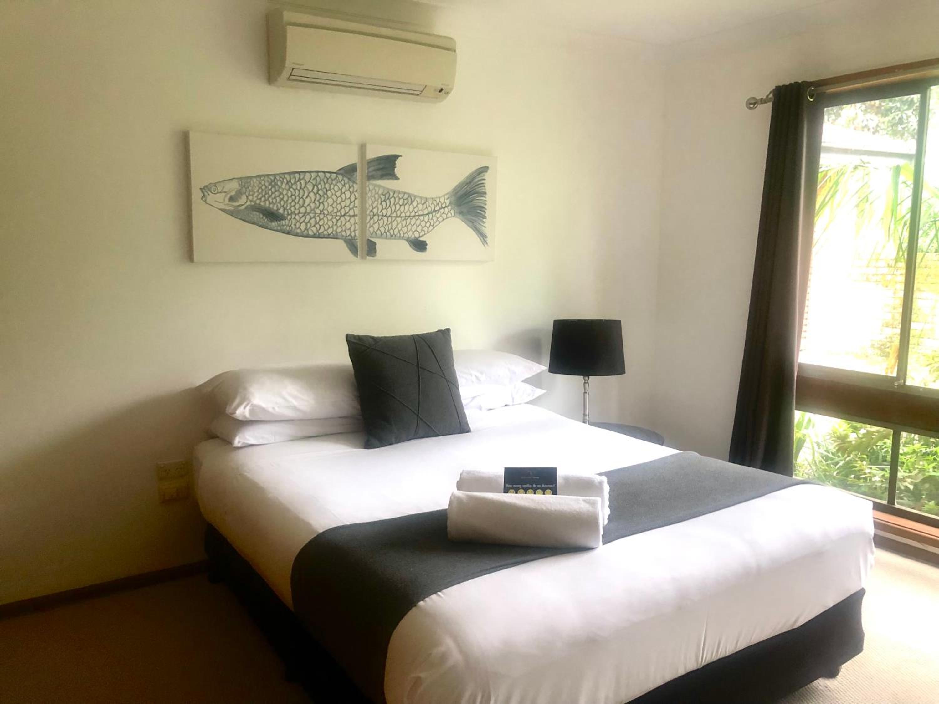 Pleasant Way River Lodge