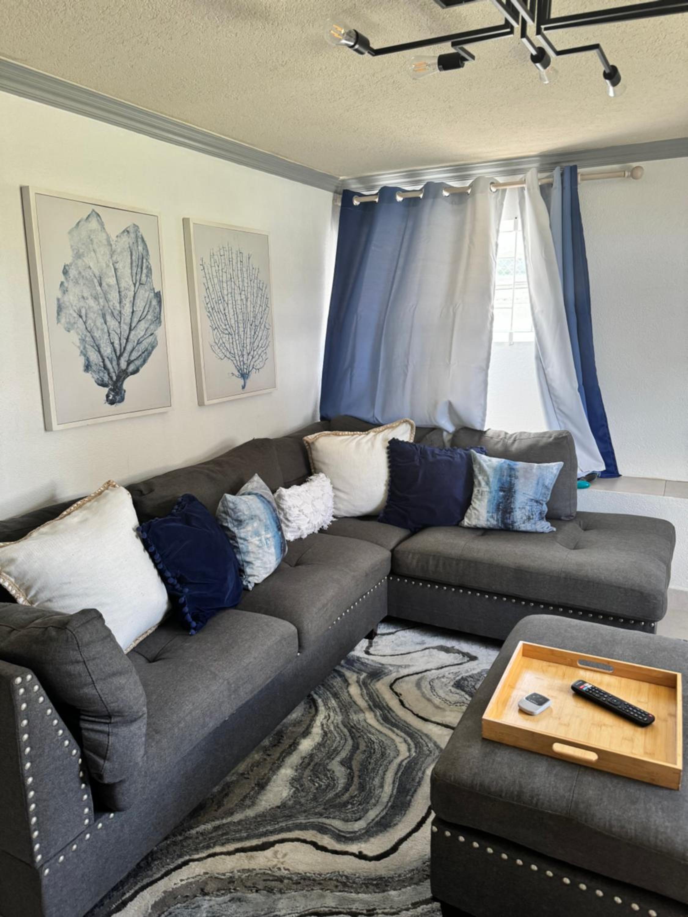 West View 1- Modern & central apartment