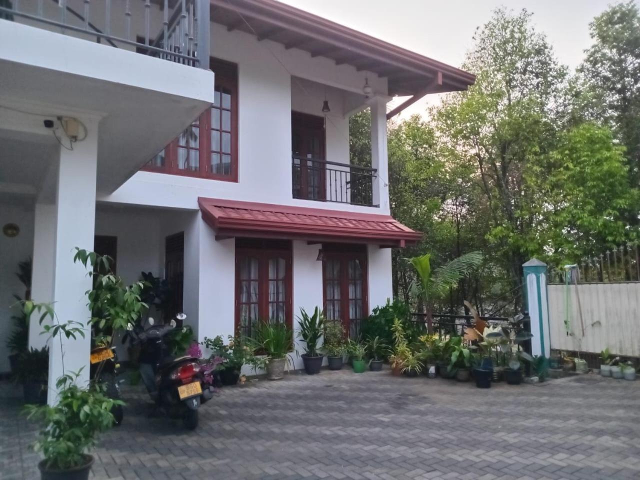 Sun Set Forest Villa
