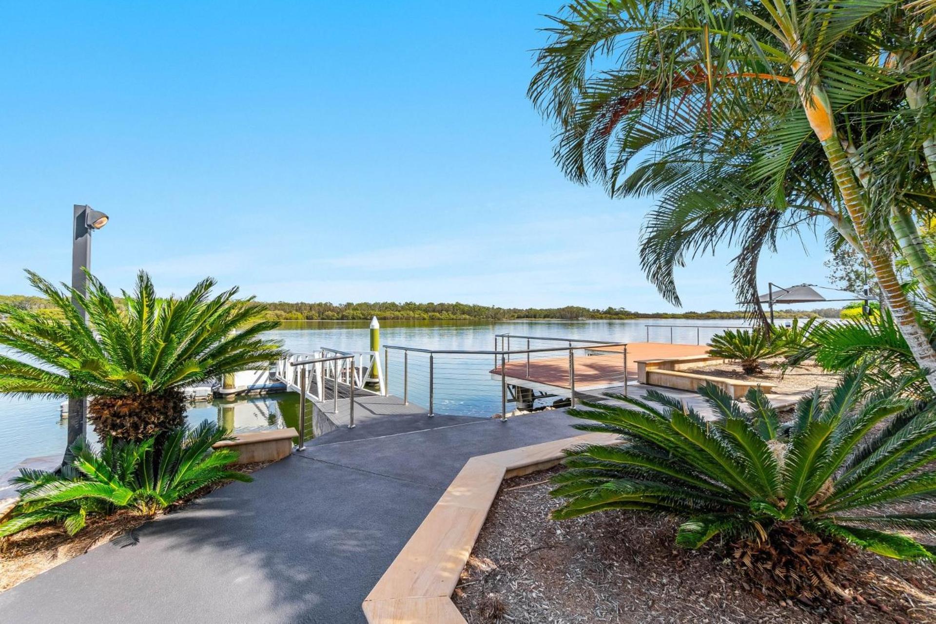 Jasmine cove - Exclusive Waterfront Estate