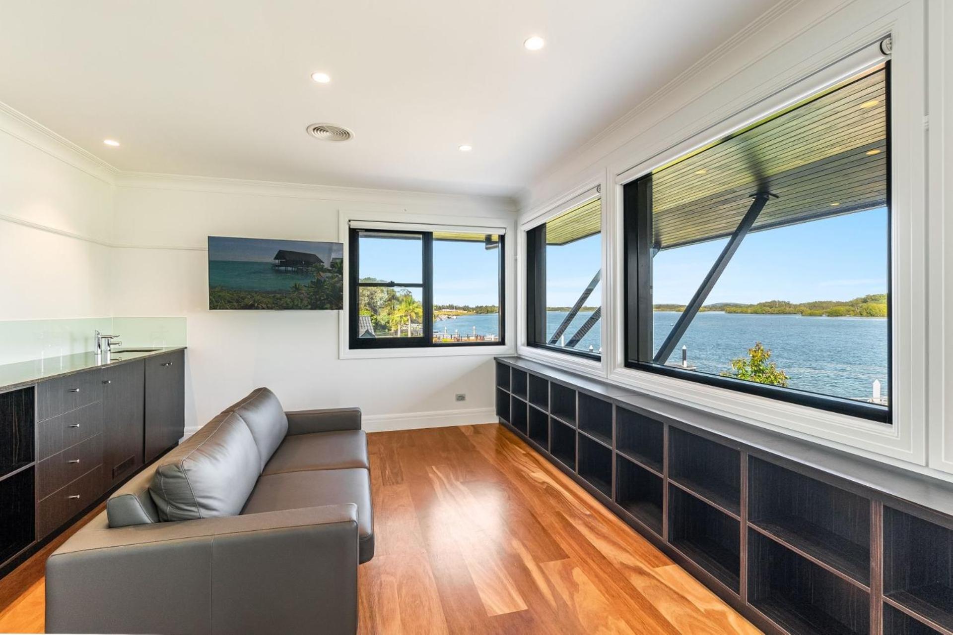 Jasmine cove - Exclusive Waterfront Estate