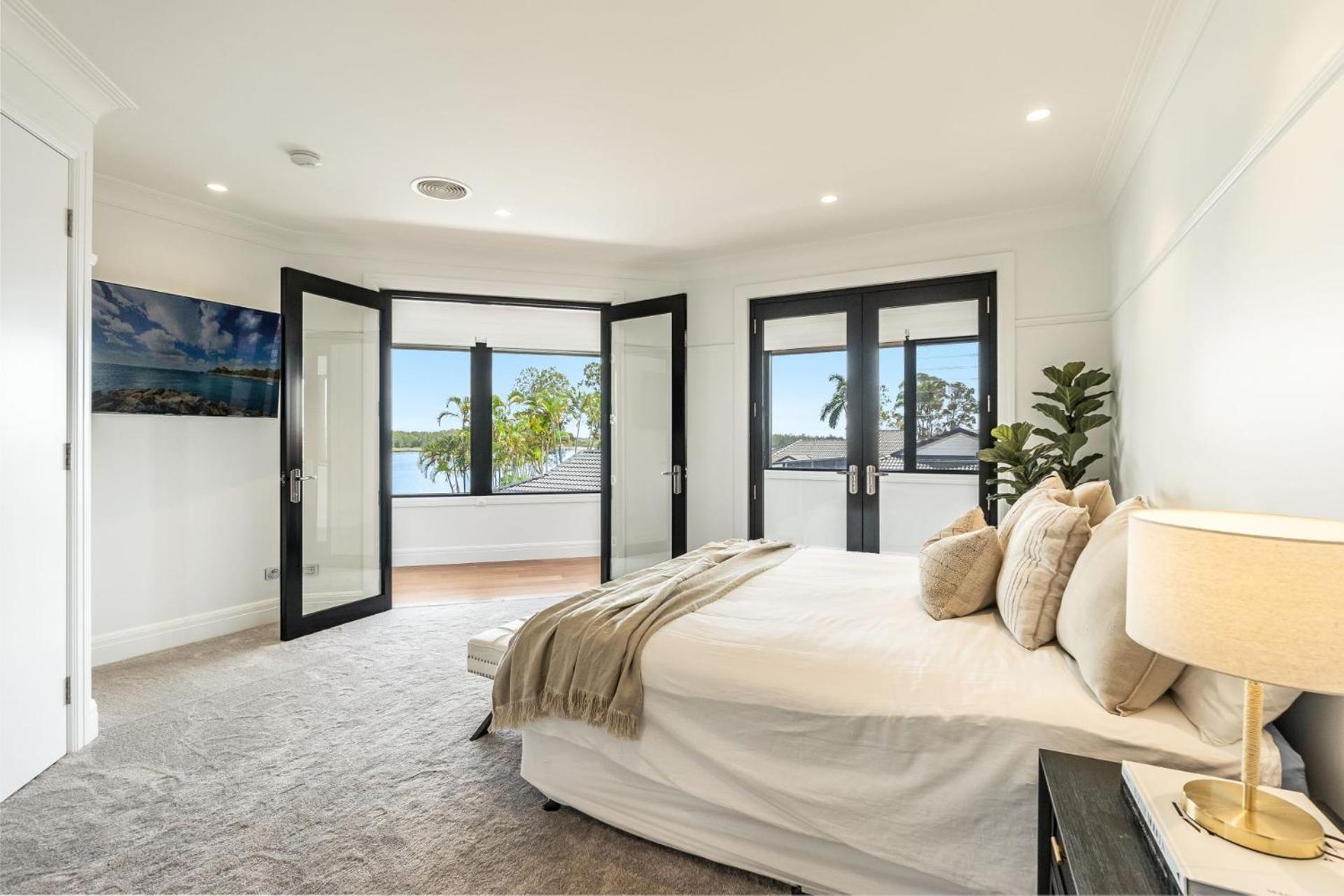 Jasmine cove - Exclusive Waterfront Estate