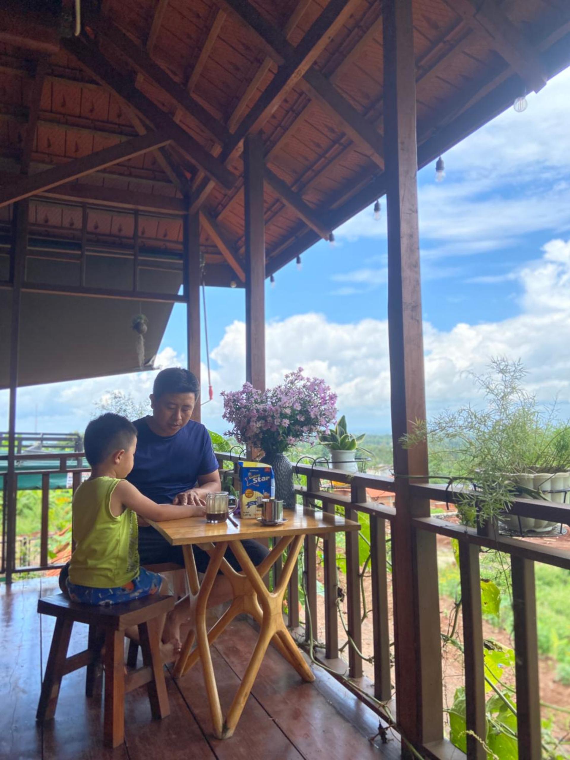 Homestay Lưng Đồi view 3