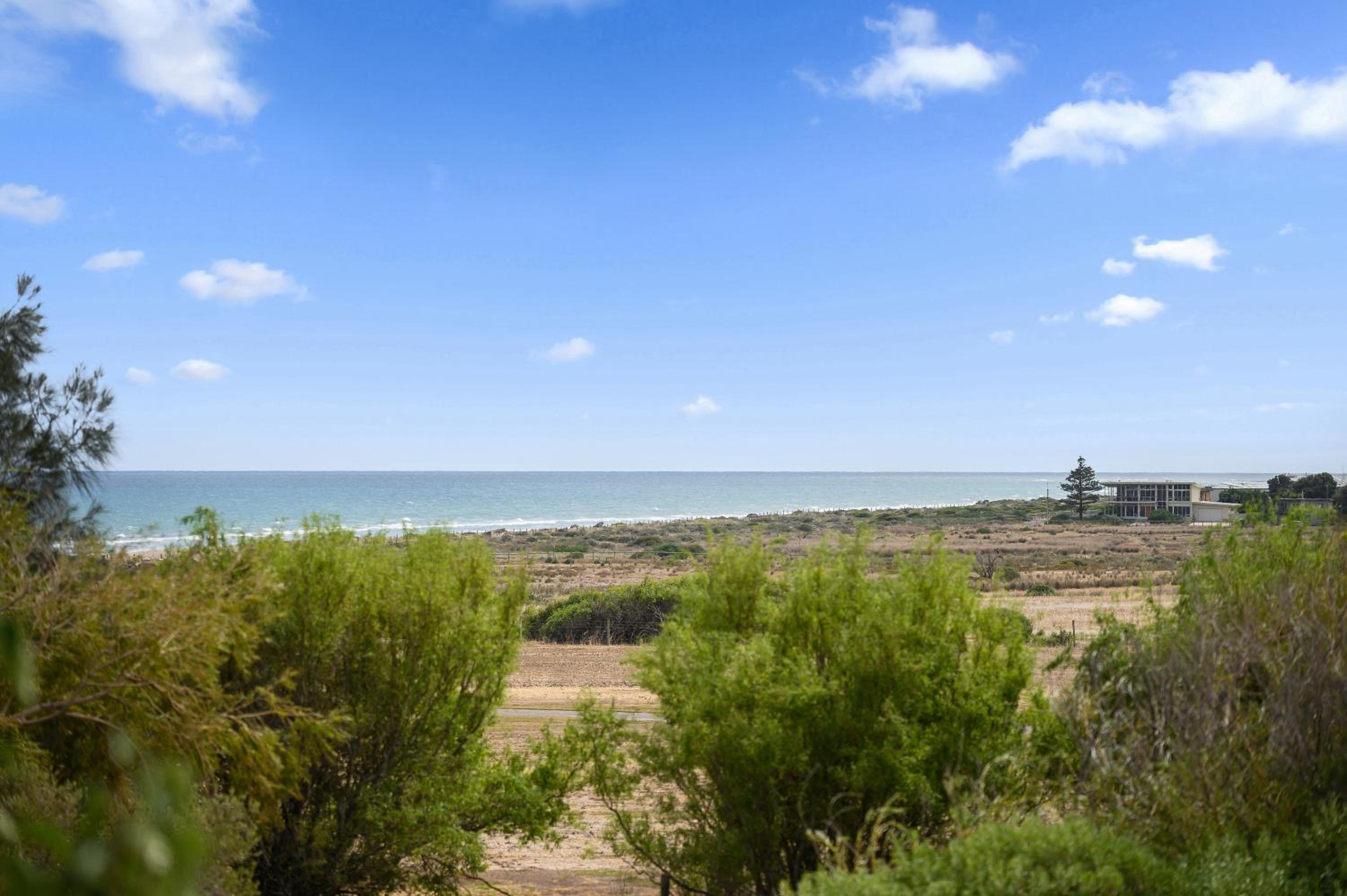 Tranquil Shores - Sellicks Beach - C21 SouthCoast Holidays