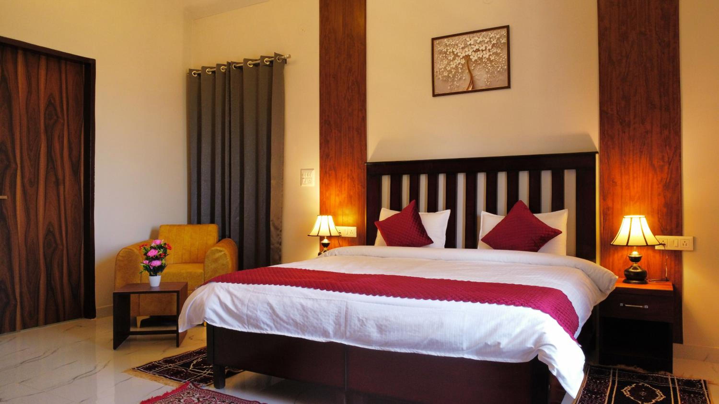Dr Atam Parkash Villa Lake View Homestay view 2