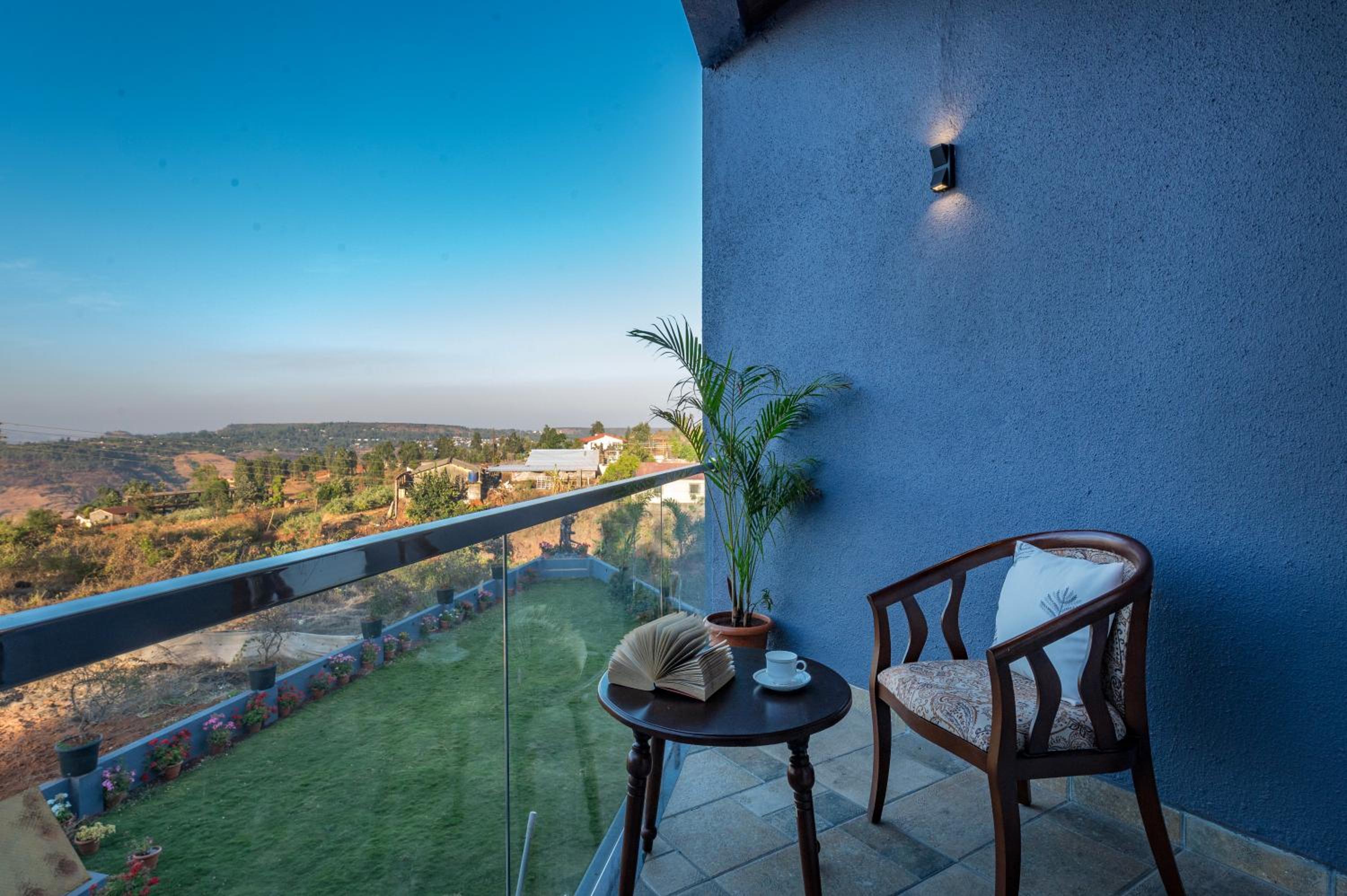 SaffronStays Blueberry - 4BR Panchgani villa with pool, bar lounge & terrace, lush garden vibes for family celebrations