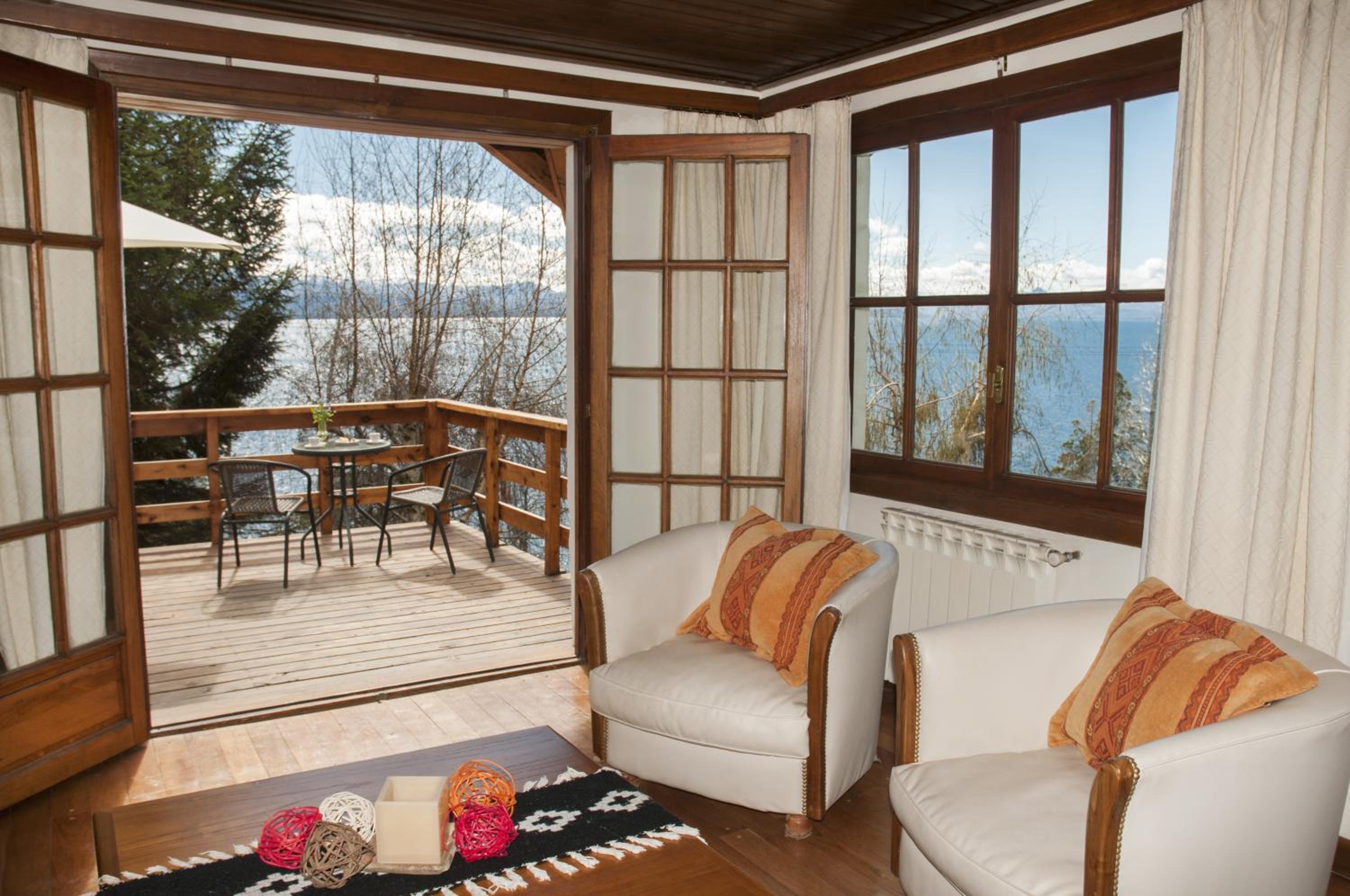Pailahue Cabañas Lodge