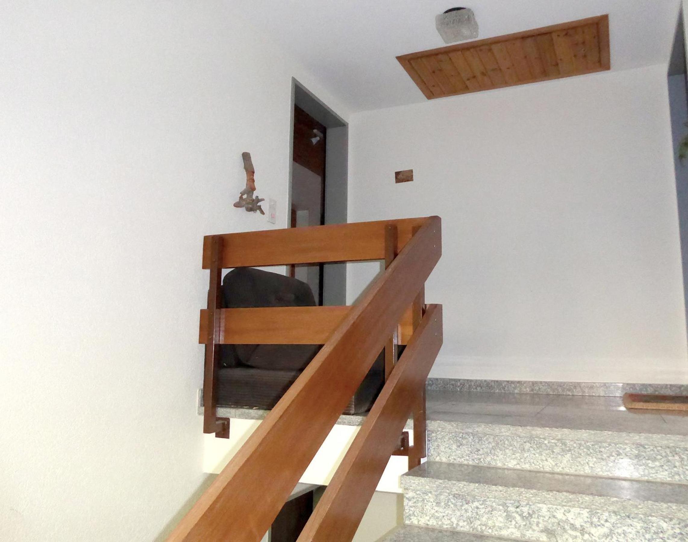 Photo 51