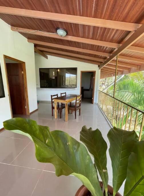 4 Beautiful top unit, pvt deck, GREAT location!