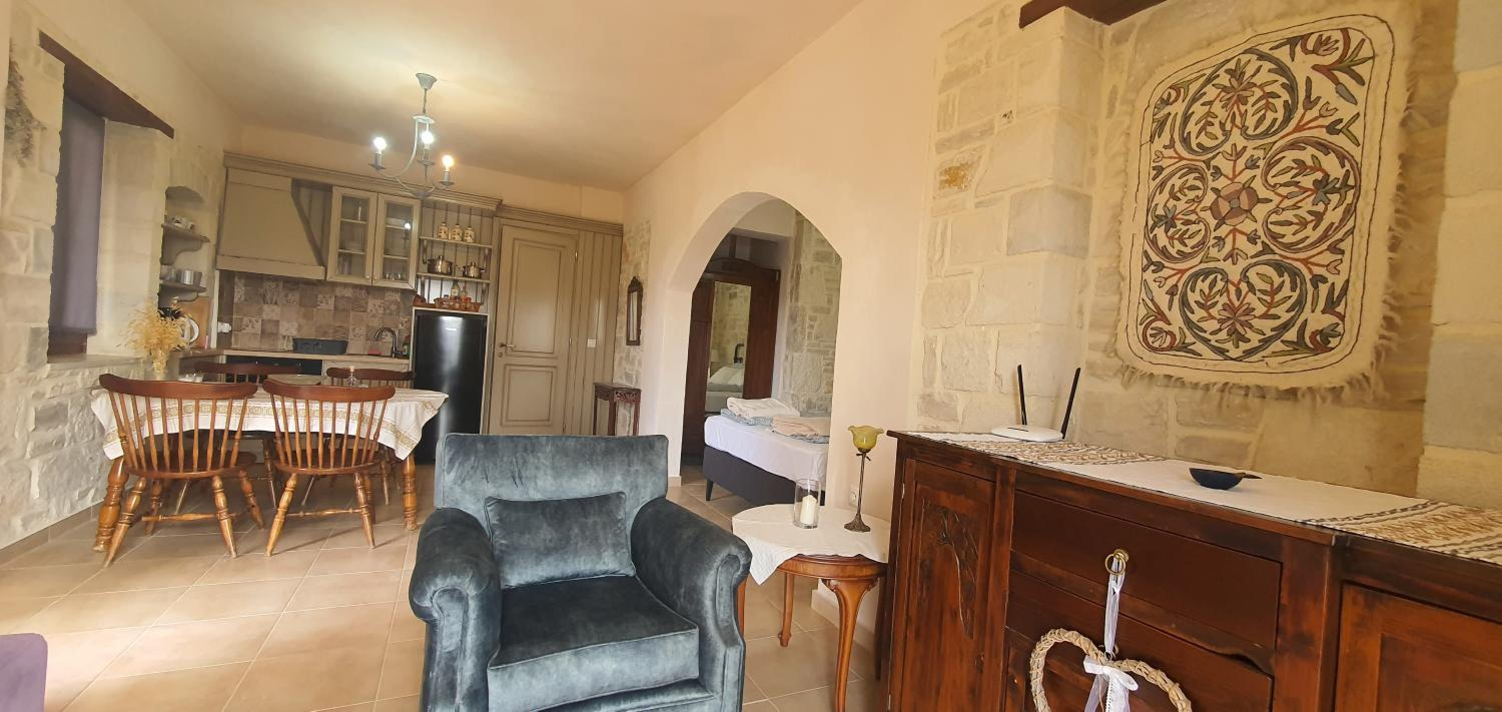 Aelia Apartment III