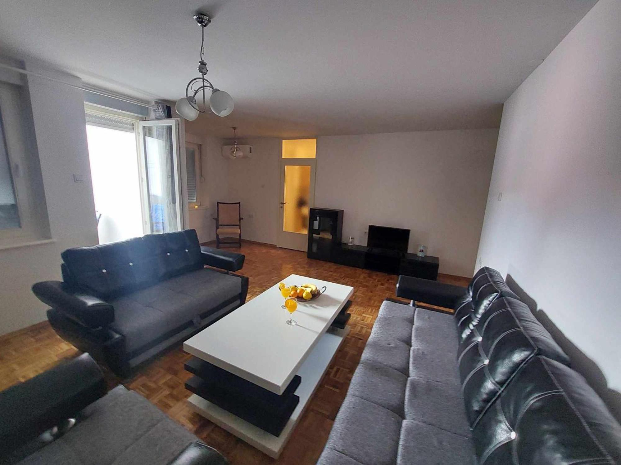 APARTMAN ADI