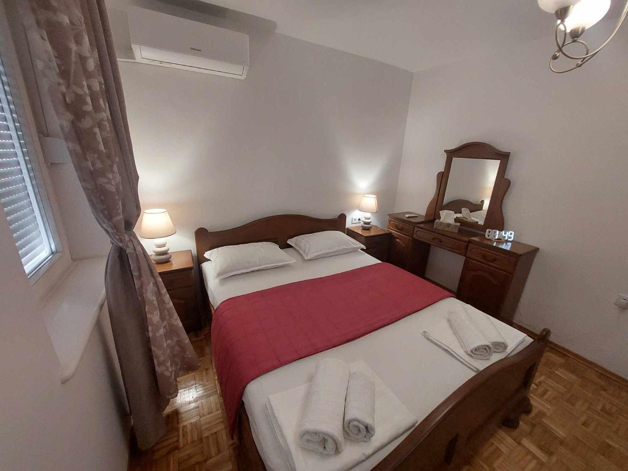 APARTMAN ADI