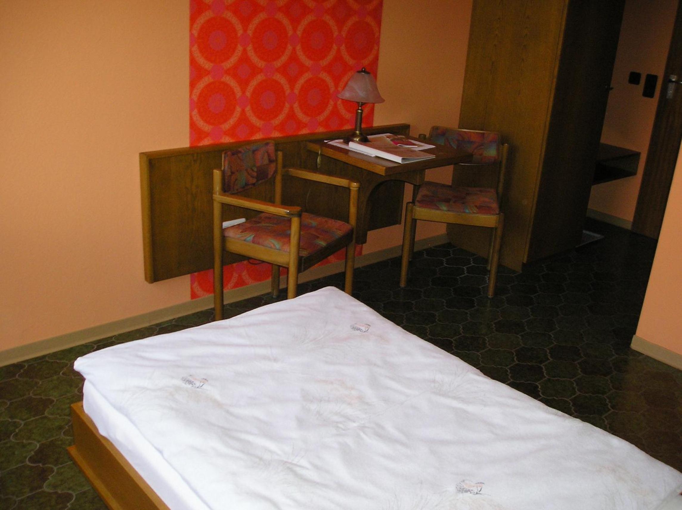 Photo 12