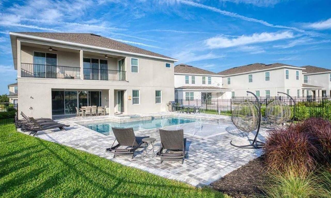 Encore Resort 11 Bedroom Home with Pool 2117