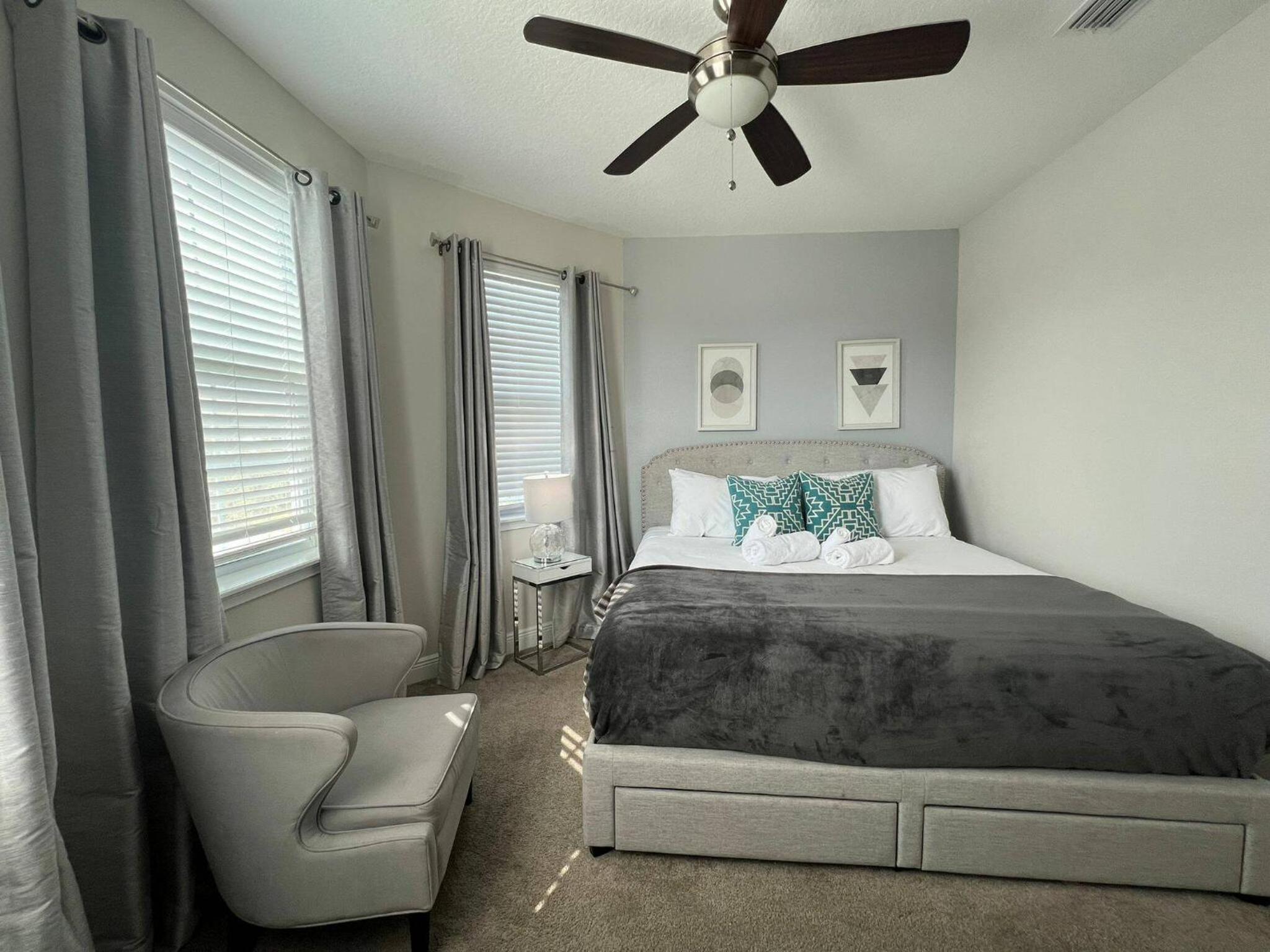 Encore Resort 11 Bedroom Home with Pool 2117
