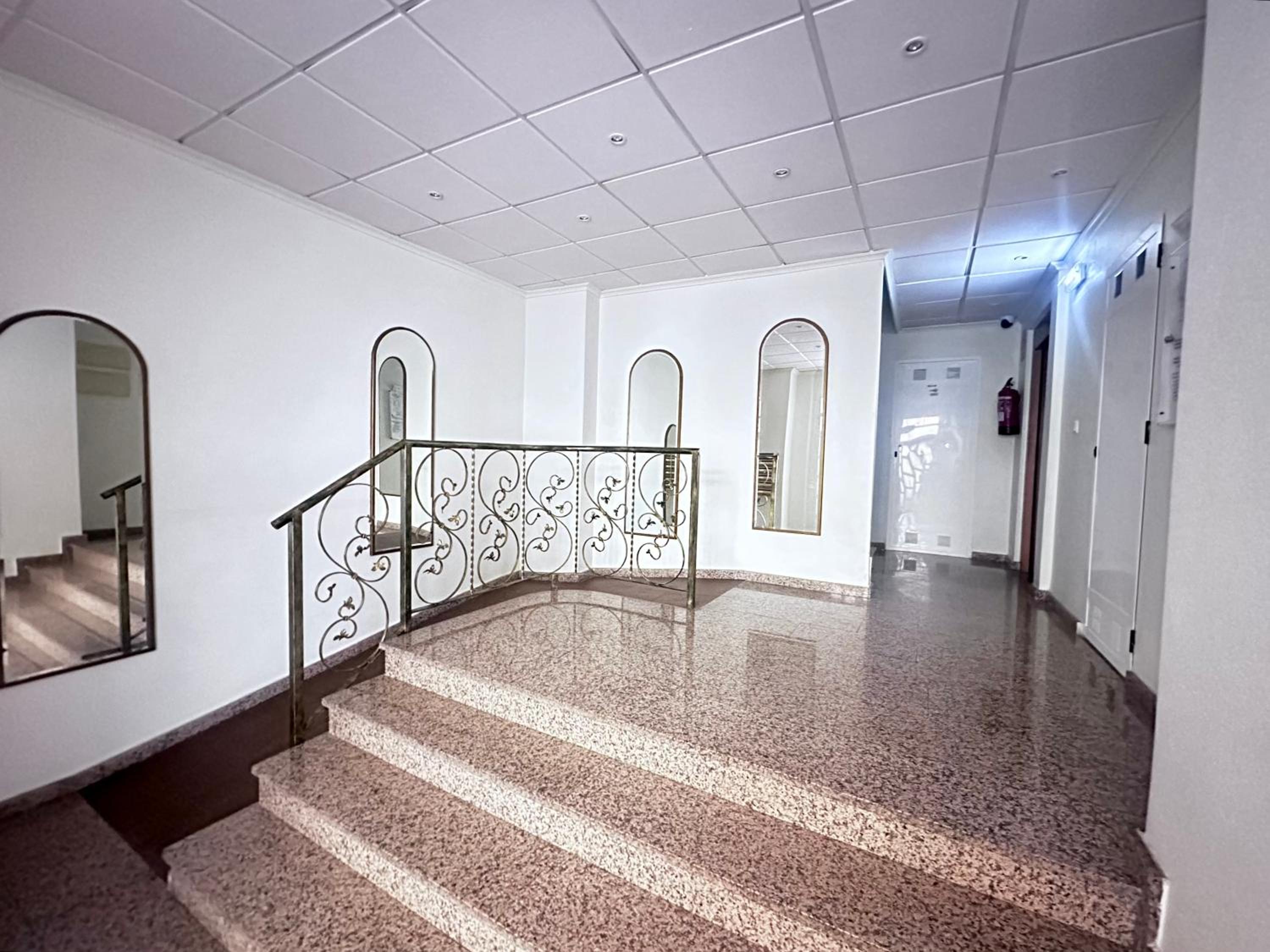 ZadorHomes - Caballero de Rodas Residence