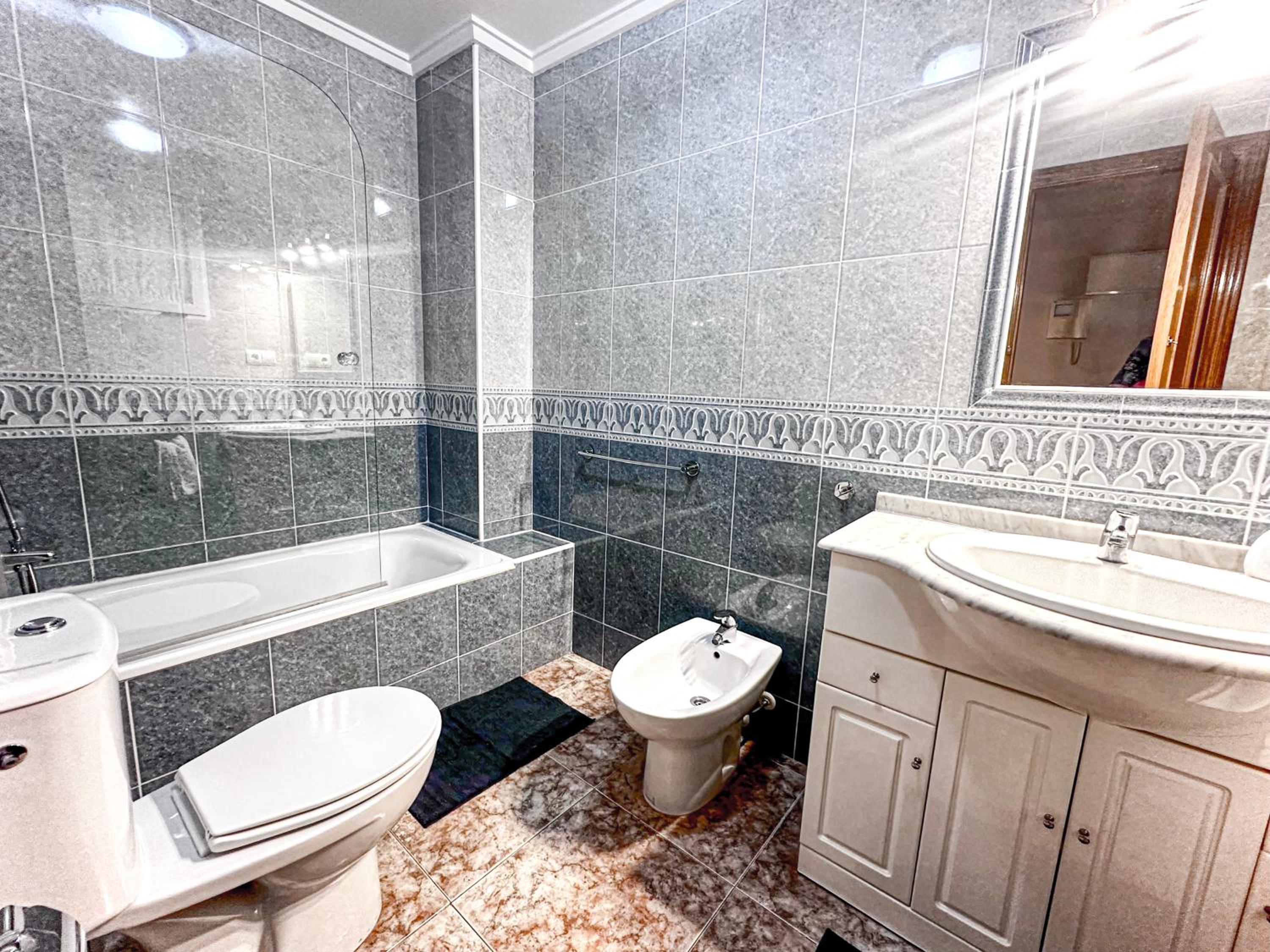 ZadorHomes - Caballero de Rodas Residence