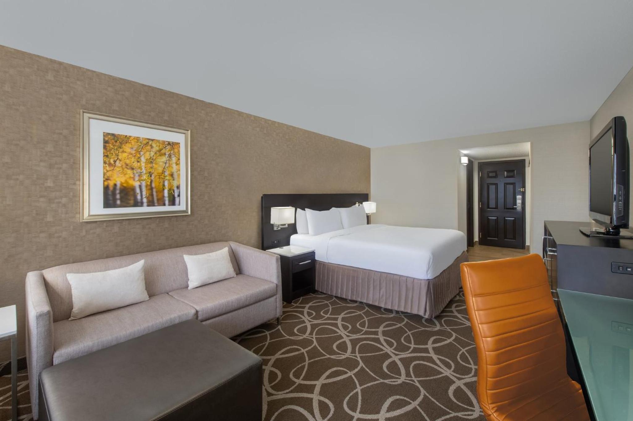 Kitchener Vacations - Crowne Plaza Kitchener-Waterloo, an IHG Hotel - Property Image 84