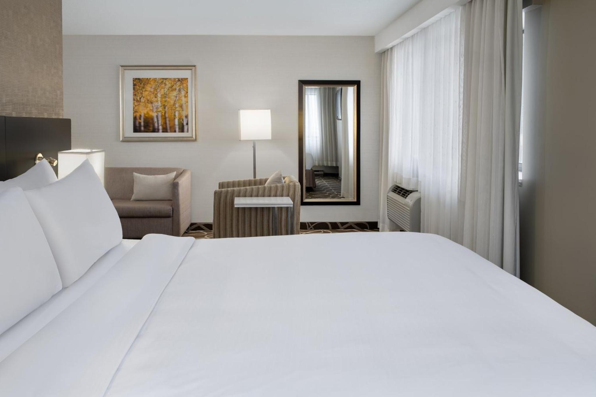 Kitchener Vacations - Crowne Plaza Kitchener-Waterloo, an IHG Hotel - Property Image 52