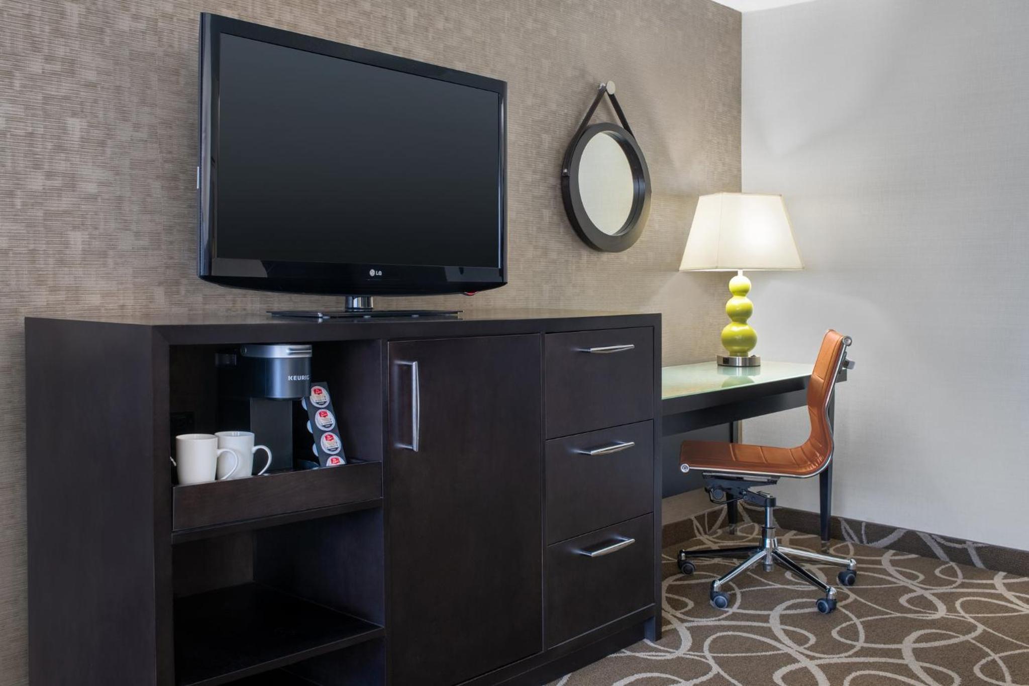 Kitchener Vacations - Crowne Plaza Kitchener-Waterloo, an IHG Hotel - Property Image 93
