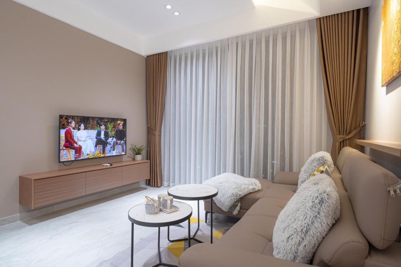 Cardinal Court Phu My Hung
