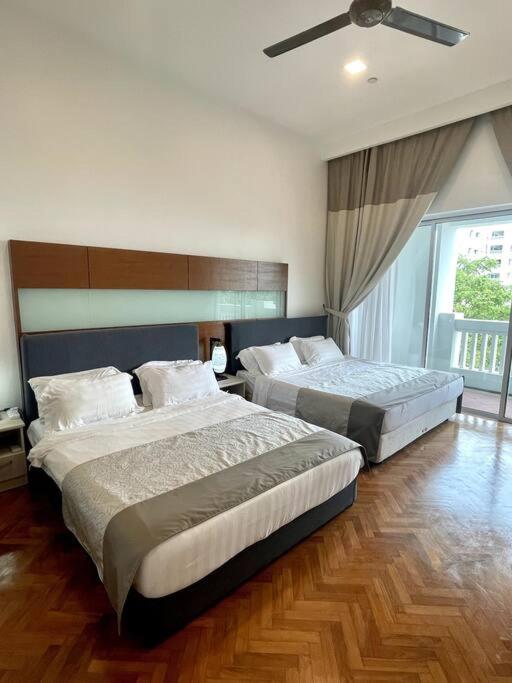 Seaview Property in Straits Quay photo 6