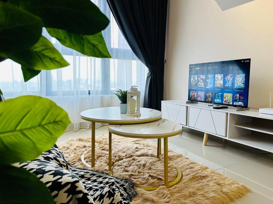 MVB49#8pax Family Suite 3 Rooms Velocity Mall IKEA
