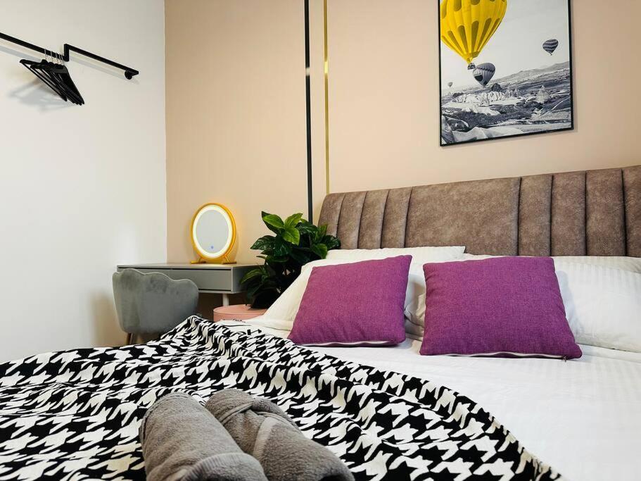 MVB49#8pax Family Suite 3 Rooms Velocity Mall IKEA