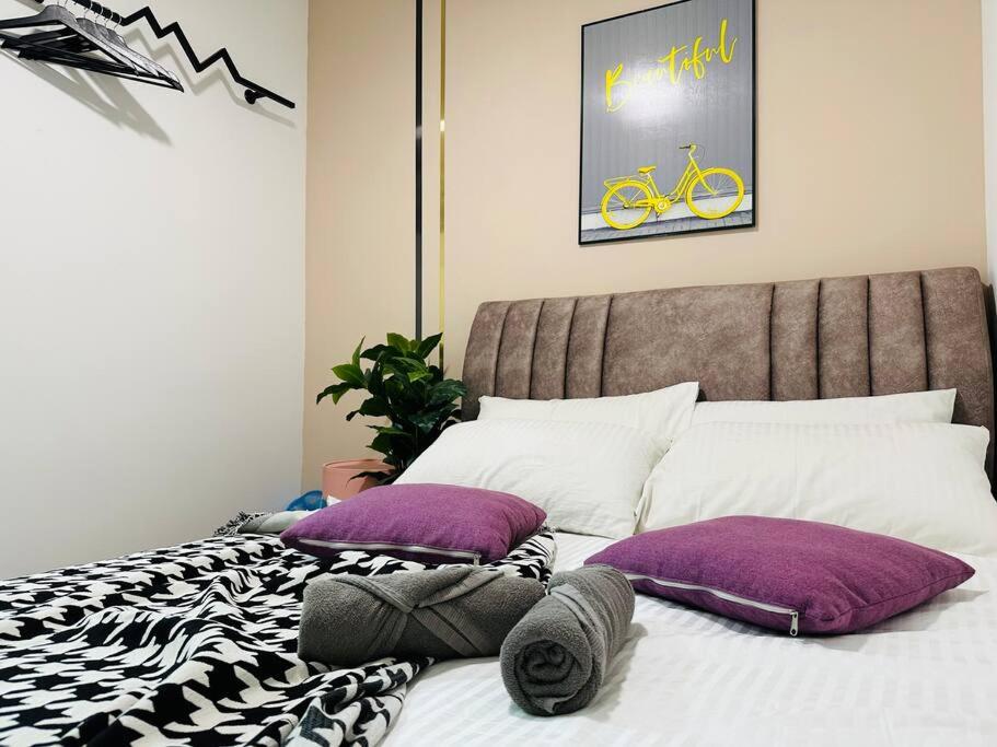 MVB49#8pax Family Suite 3 Rooms Velocity Mall IKEA