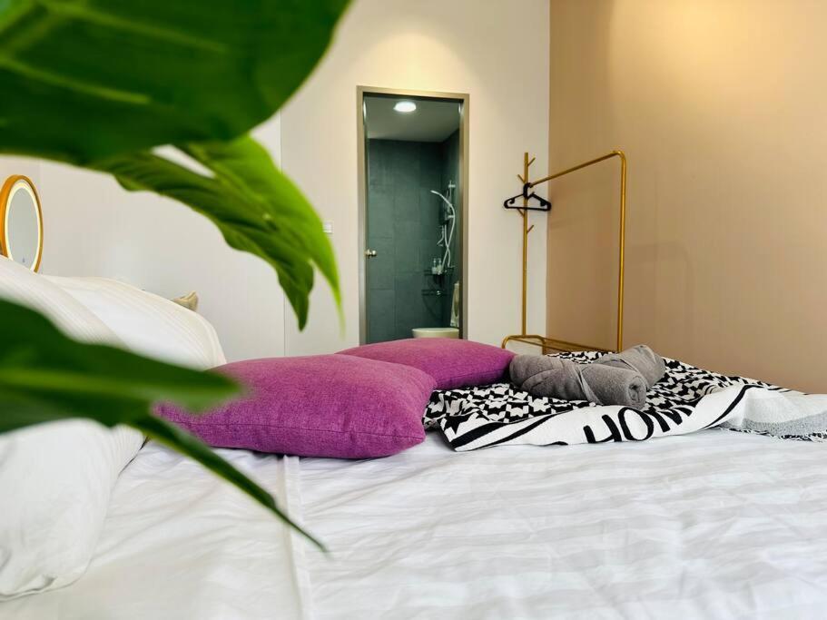 MVB49#8pax Family Suite 3 Rooms Velocity Mall IKEA