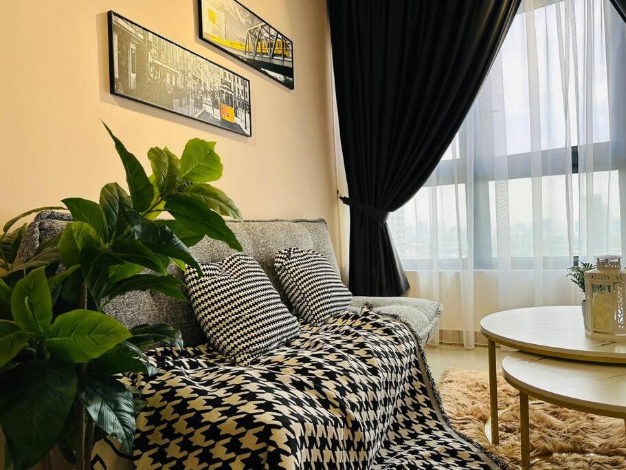 MVB49#8pax Family Suite 3 Rooms Velocity Mall IKEA