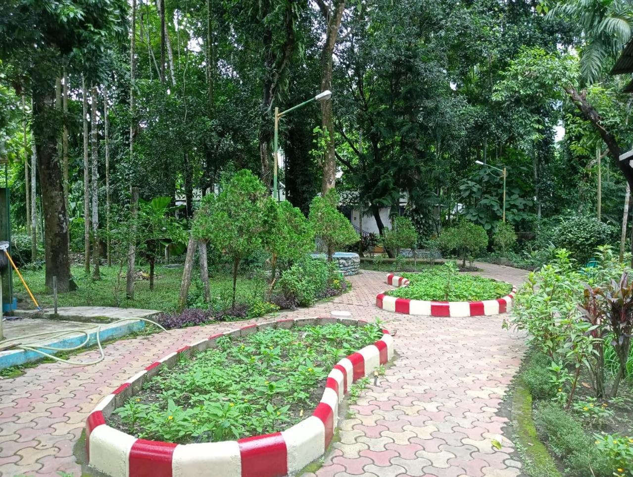 Sylvan Retreats