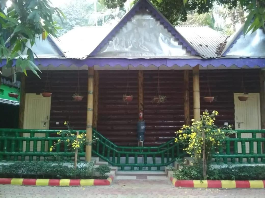Sylvan Retreats