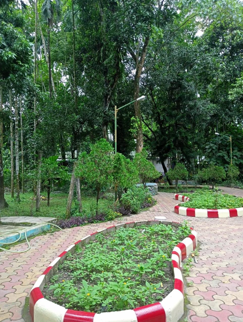Sylvan Retreats