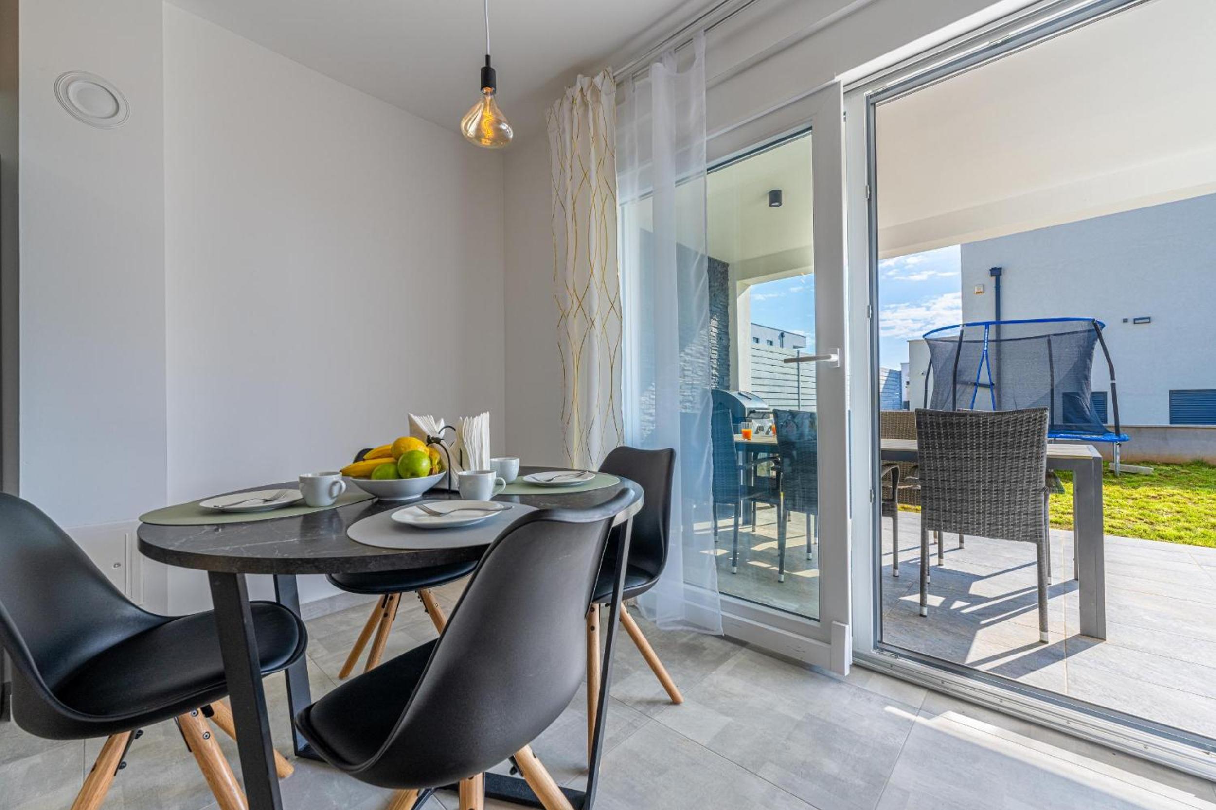 Apartments Ivana