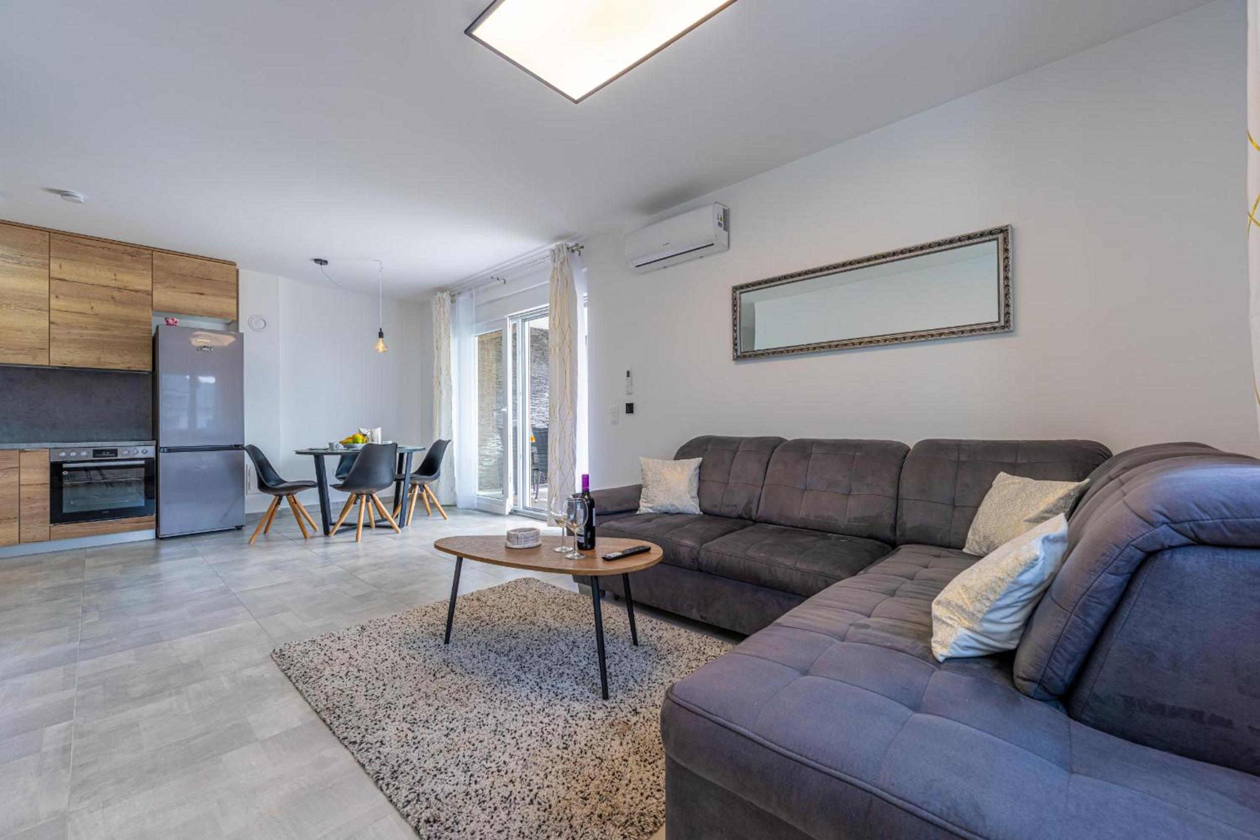 Apartments Ivana