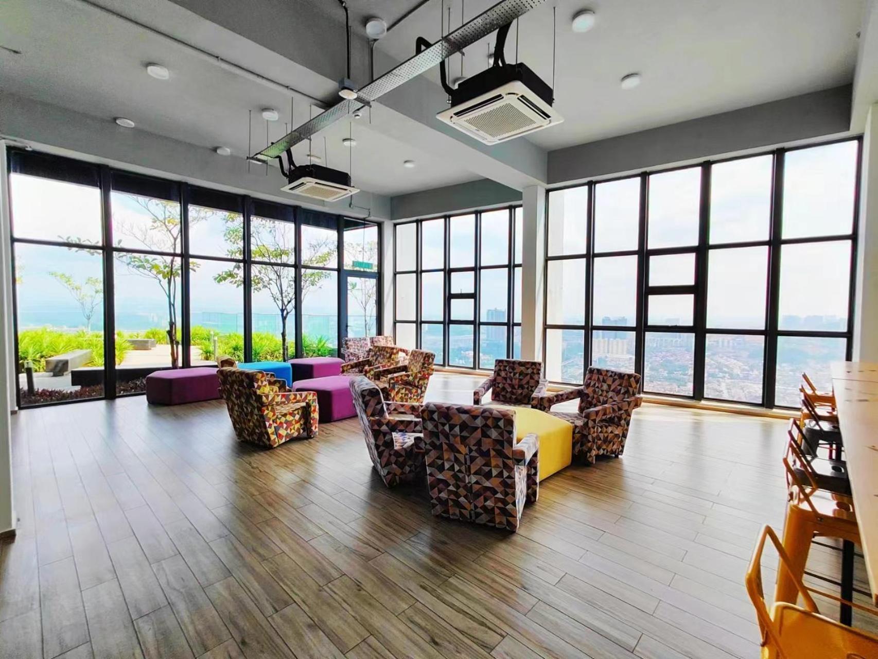Eko Cheras Mall Duplex 双阳台 Kuala Lumpur MRT & 精品Loft