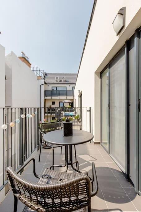 Szondi Corner Apartman view 3