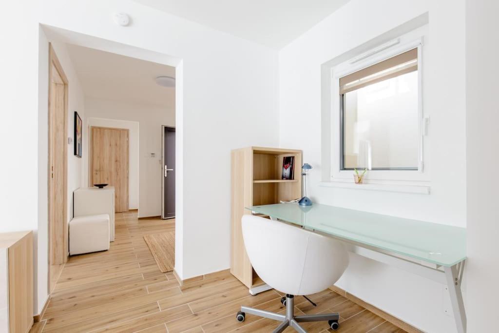 Szondi Corner Apartman view 4