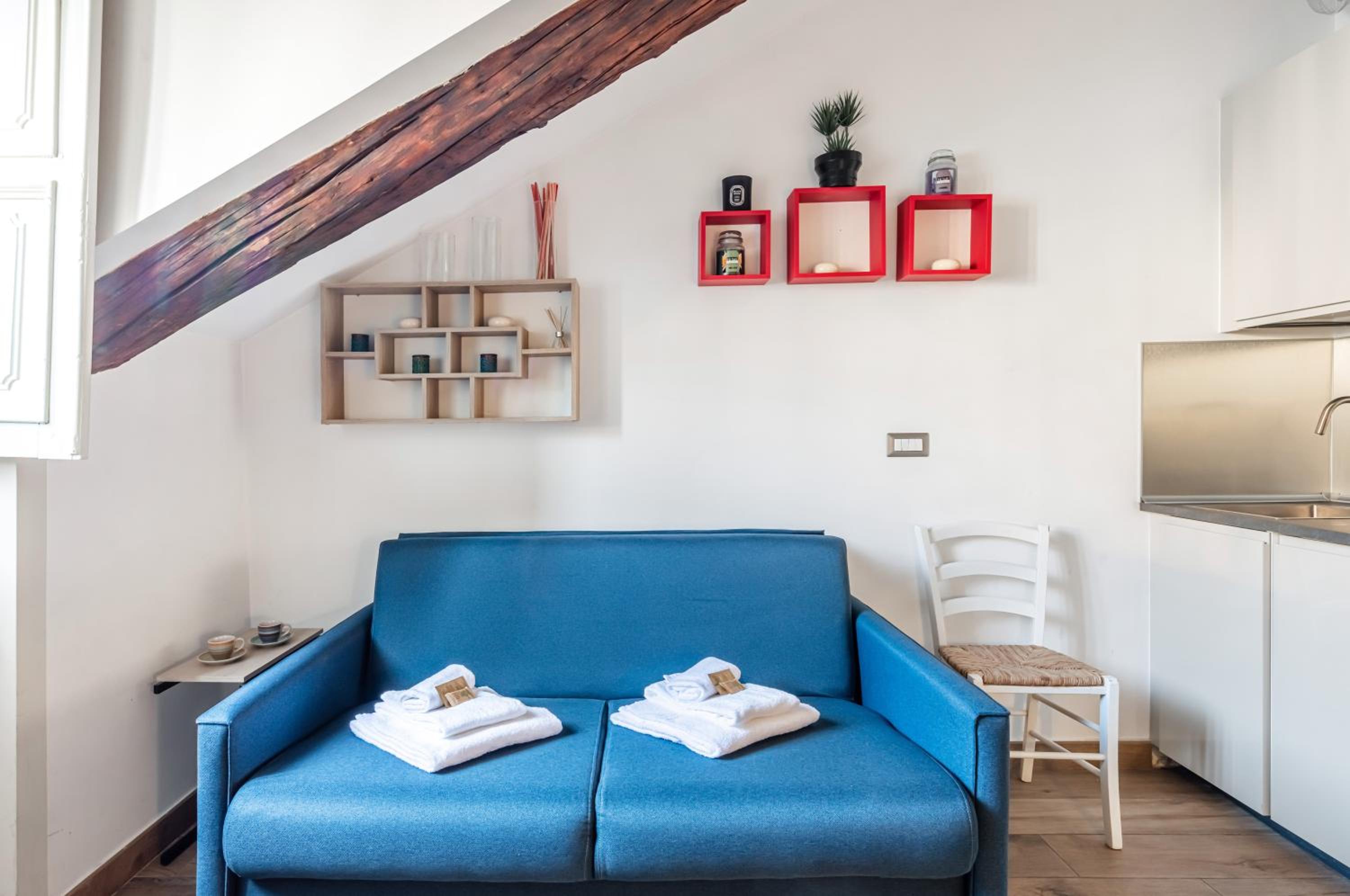 GuestHost - Piazza Castello Central Studio en Turin — hotel room