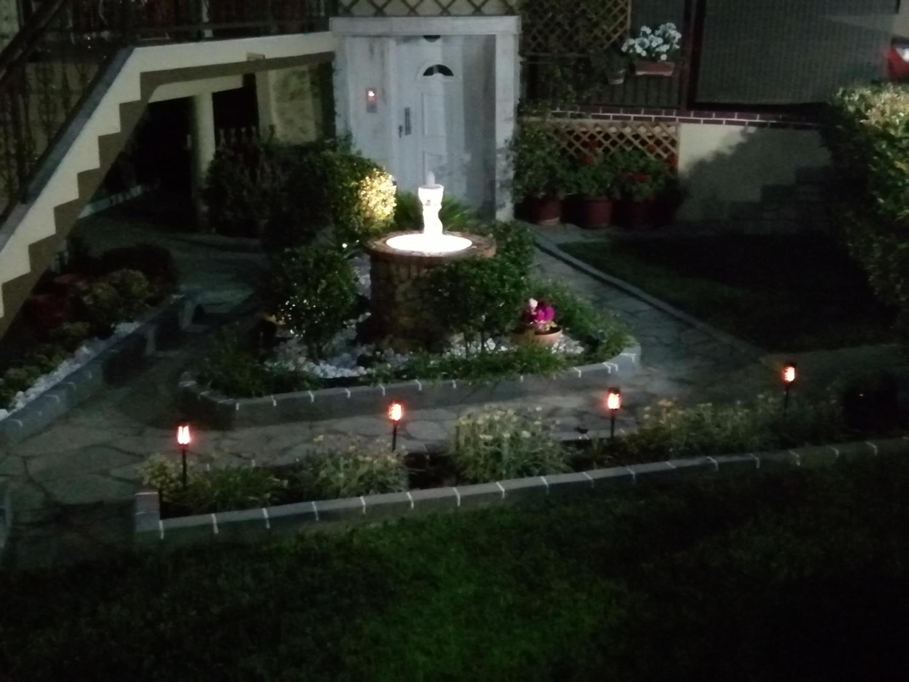 Photo 32