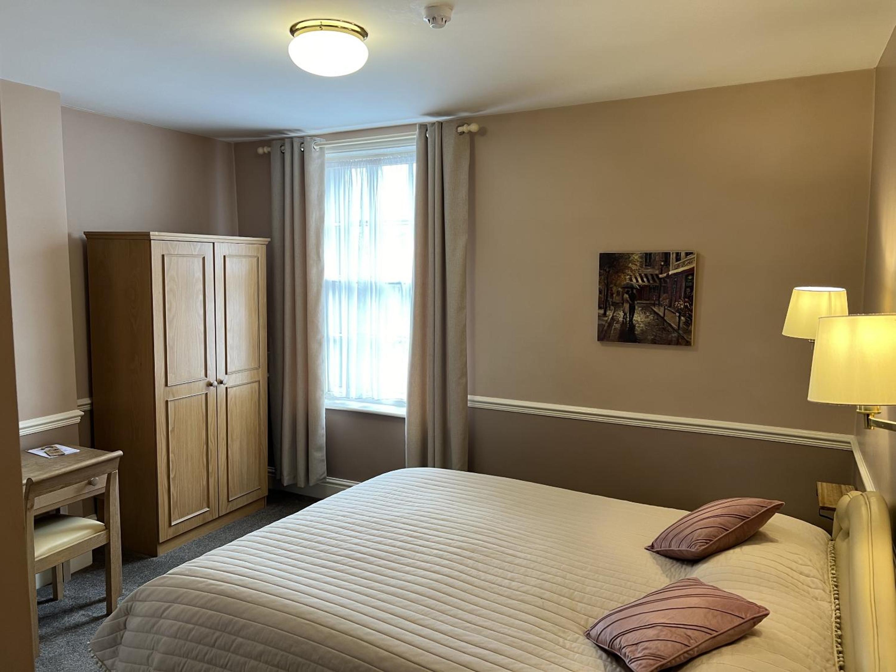 Royal Oak Hotel, Garstang view 5