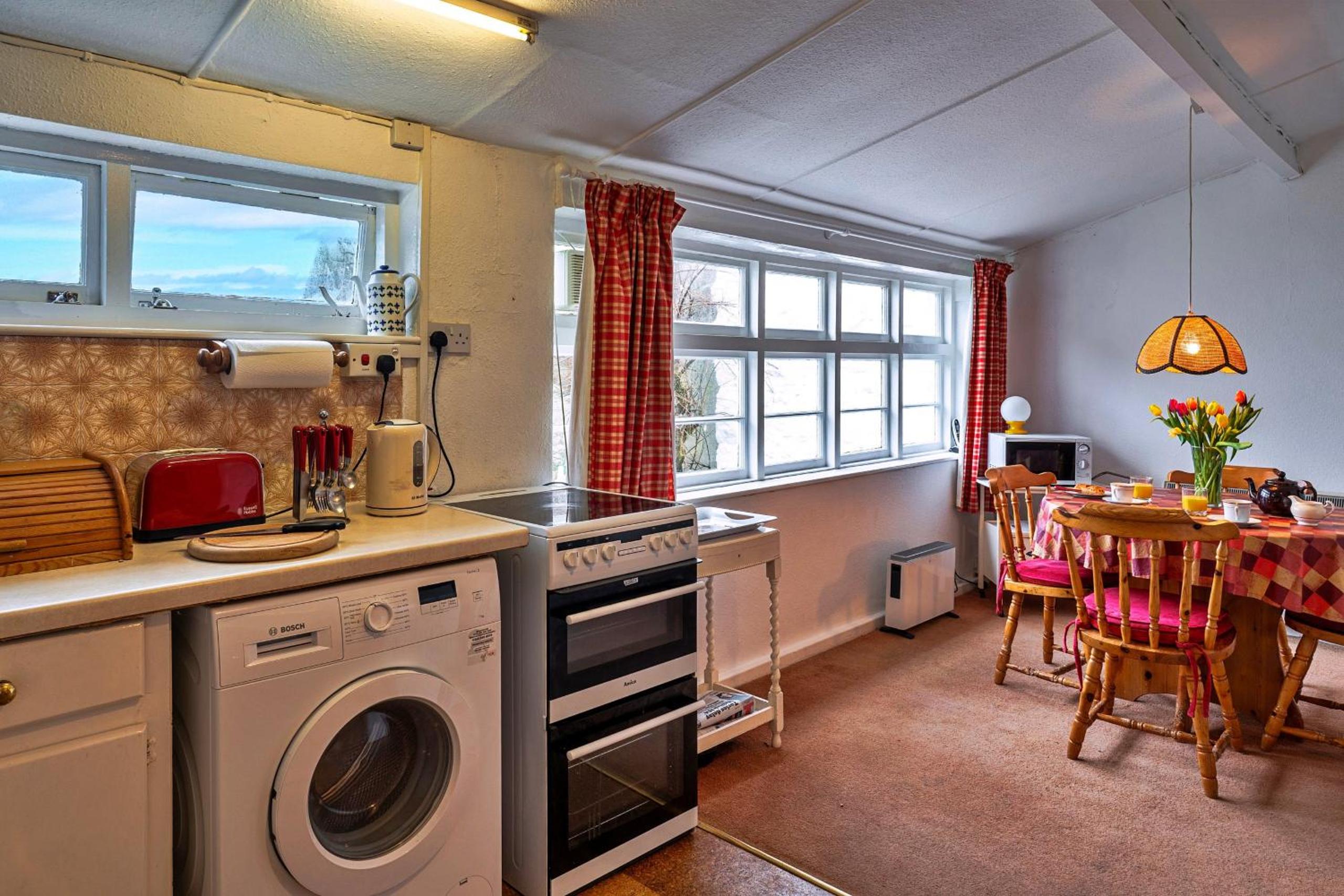 Finest Retreats - Lewcott view 5
