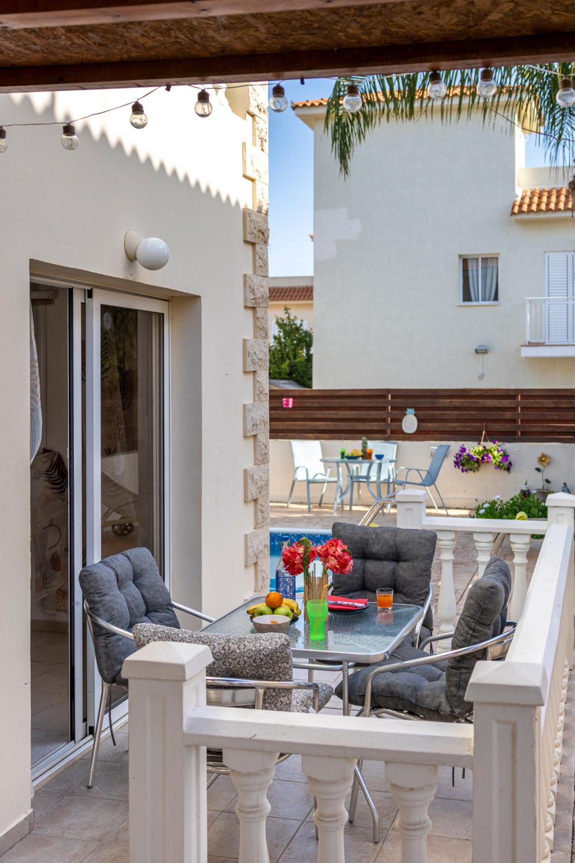 Argiro Bright villa