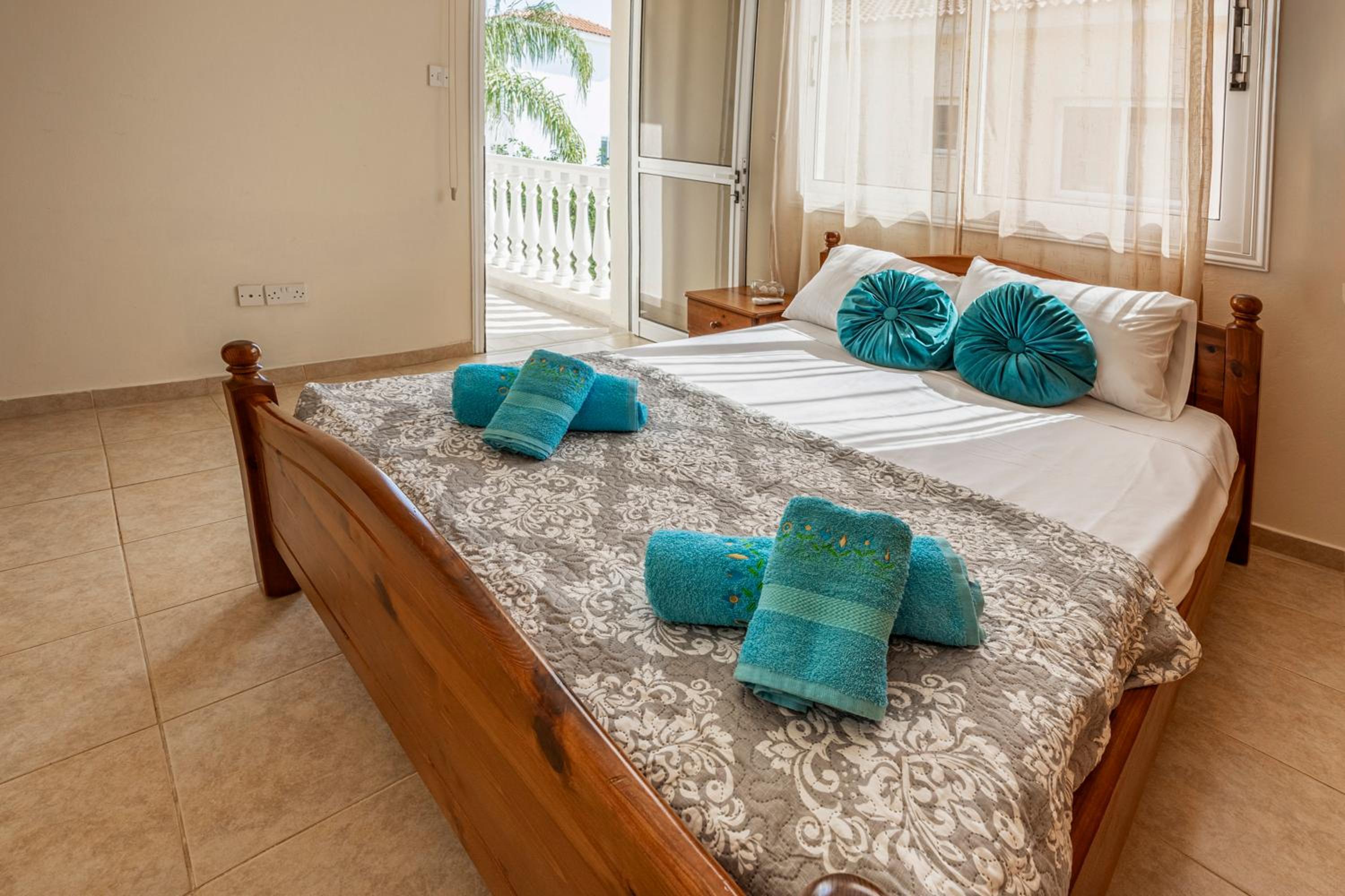 Argiro Bright villa